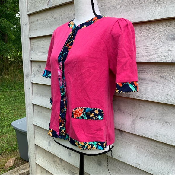 Vintage 80s Pink Floral Print Button Down Circle Neck Short Puff Sleeve Blouse - Picture 3 of 16